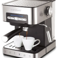 Кофеварка Endever Costa-1065 УЦЕНКА!!!